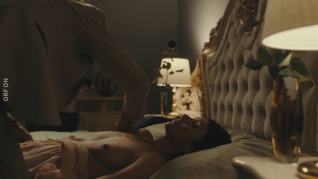 Julia Koschitz nude – Forever Yours (Ewig Dein) (2023)
