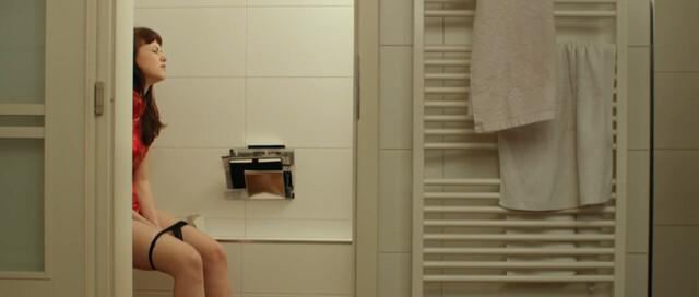 Jenovéfa Boková sexy – Lord Hoven (2013)