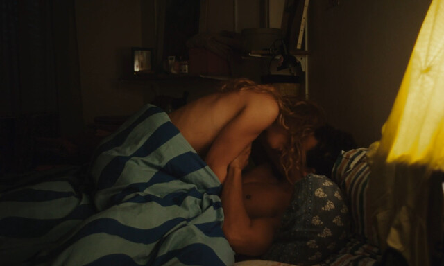 Lou Lampros nude – To Live, to Die, to Live Again (Vivre, mourir, renaître) (2024)