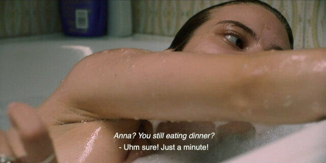 Emma Preisendanz sexy – An Anna (2020)