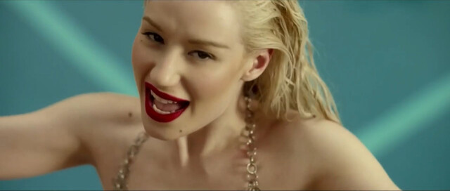 Iggy Azalea sexy – Change Your Life (2013)