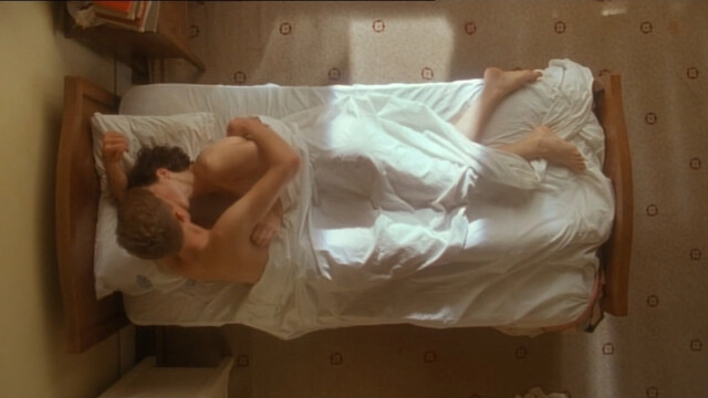 Katherine Slattery sexy – Changi s01e03 (2001)