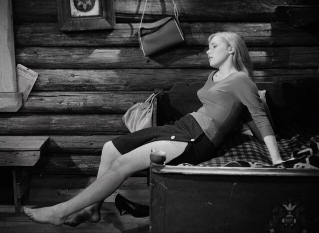 Liv Ullmann nude – The Wayward Girl (Ung flukt) (1959)