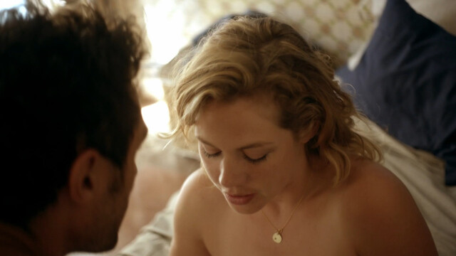 Felicitas Woll sexy – Weil ich dich liebe (2016)