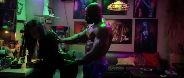 Heart Hayes sexy – All the Queen's Men s04e04 (2024)