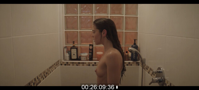 Xenia Assenza nude – Hör mir zu (2024)