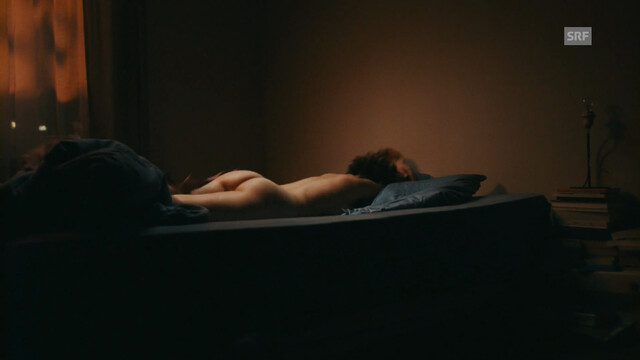 Elsa Langnase nude – Nr. 47 s01e01,e03 (2018)