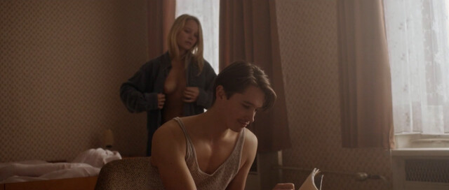 Sonja Gerhardt nude – Dessau Dancers (2014)