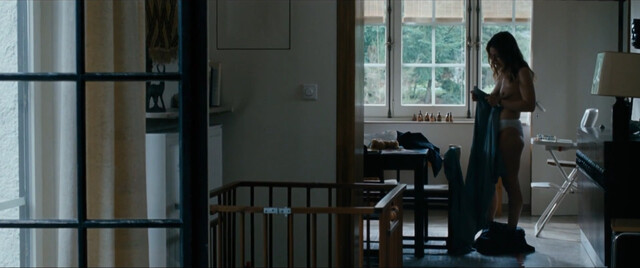 Émilie Dequenne nude – Our Children (À perdre la raison) (2012)