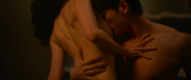 Jung Yun-ha nude – The Trunk (Teureongkeu) s01e01-04 (2024)