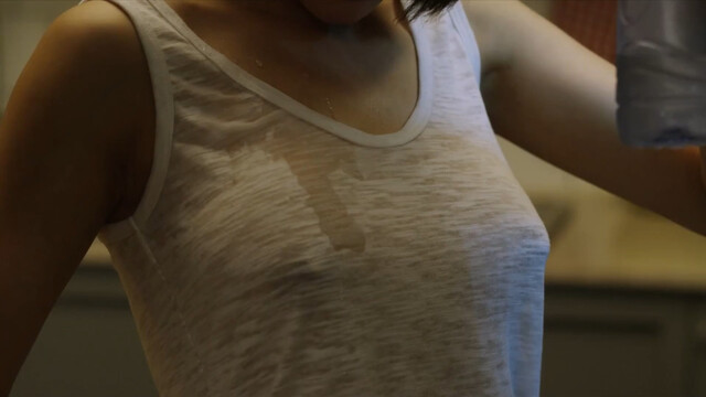 Kim Sun-young nude, etc – Love Lesson (Hwaryeonhan oechul) (2013)