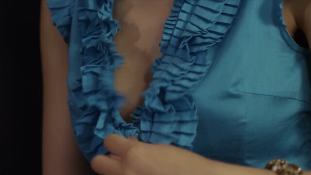 Kim Sun-young nude, etc – Love Lesson (Hwaryeonhan oechul) (2013)