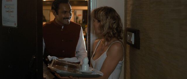 Radha Mitchell sexy – The Waiting City (2009)