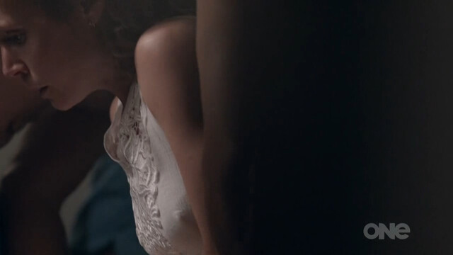 Michelle Blundell sexy – Consent The Louise Nicholas Story (2014)