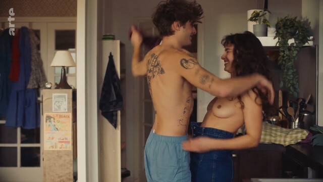 Nina Aboutajedyne nude – Amours solitaires s02 (2024)