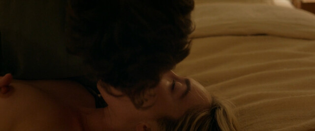 Florence Pugh nude – We Live in Time (2024)