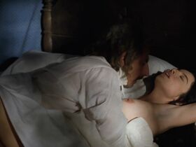 Beatriz Rico nude – Lázaro de Tormes (2000)