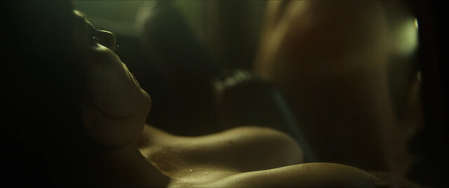 Giulia Perulli nude – Avetrana This Is Not Hollywood (Qui non è Hollywood) s01e01-02 (2024)