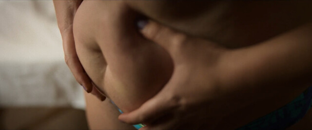 Giulia Perulli nude – Avetrana This Is Not Hollywood (Qui non è Hollywood) s01e01-02 (2024)