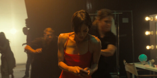 Sofia Boutella sexy – The Killer's Game (2024)