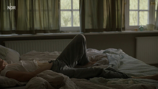 Maria Furtwängler sexy – Bis zur Wahrheit (2024)