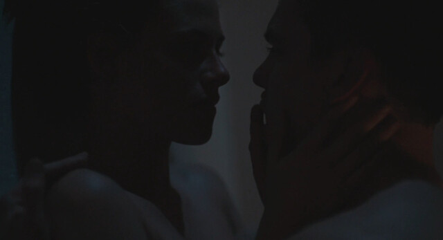 Kristen Stewart sexy – Equals (2015)