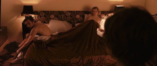 Juliette Reydellet nude – Le paradis des bêtes (2012)