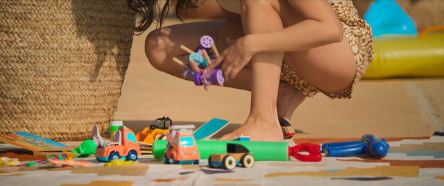 Úrsula Corberó sexy – The Day of the Jackal s01e01-02 (2024)