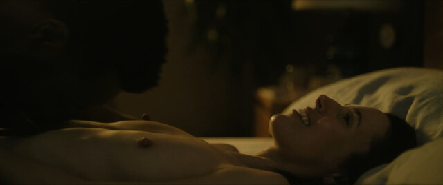 Alona Tal nude – Cross s01e06 (2024)