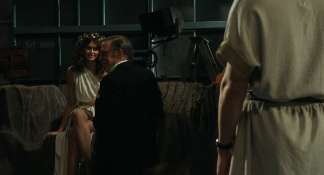 Kaia Gerber sexy – Saturday Night (2024)