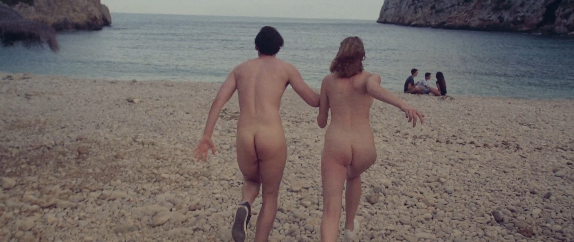 Adrianna Malecka nude – Kochaina (2017)