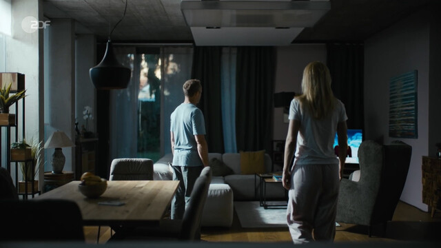 Lisa Maria Potthoff sexy – Mein Kind (2024)