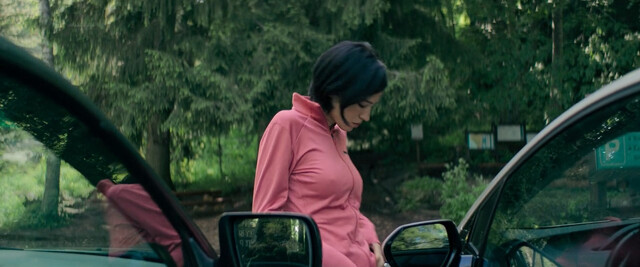 Kelsey Asbille sexy – Don't Move (2024)