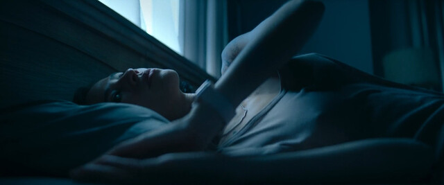 Kelsey Asbille sexy – Don't Move (2024)