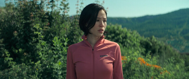 Kelsey Asbille sexy – Don't Move (2024)