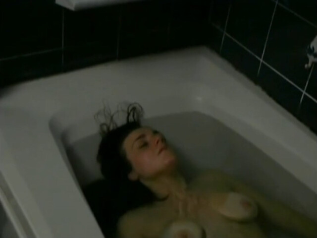 Margi Villa nude – Fragole a mezzanotte (2007)