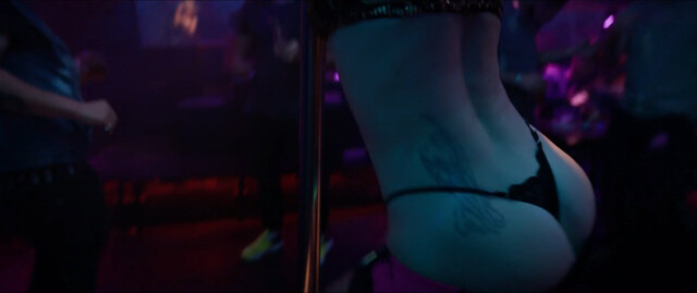 Svetlana Ivanova sexy – El Ruso s01e04-06 (2024)