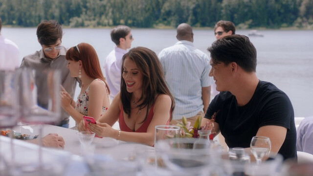 Alyssa Milano sexy – Tempting Fate (2019)