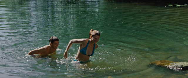 Céleste Brunnquell sexy – For Night Will Come (En attendant la nuit) (2023)