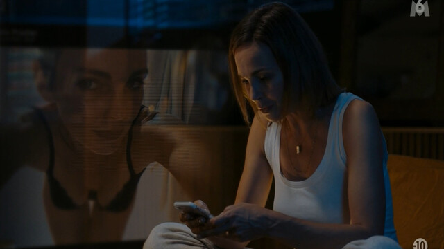 Claire Keim sexy – Harcelés (2021)