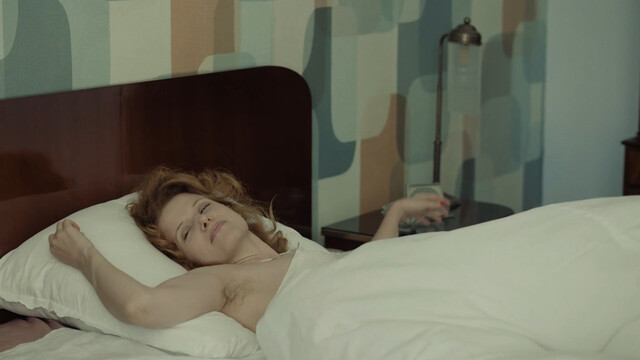 Karolina Gruszka sexy – Gra z cieniem s01e04 (2024)