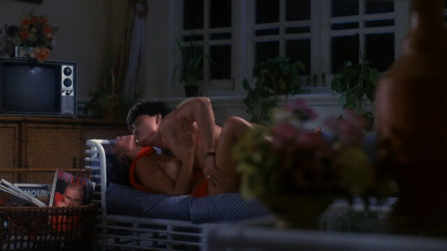 Mabel Kwong nude – Sex Beyond the Grave (Fung lau yuen gwai) (1984)