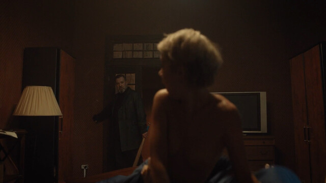 Elizaveta Kononova nude – Dino s01e01 (2024)