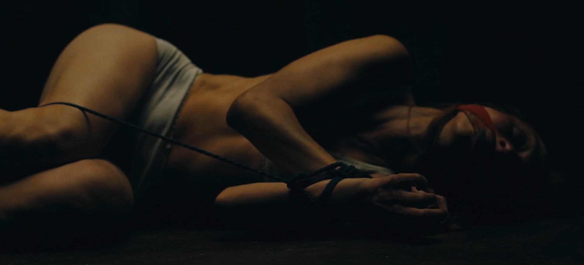 Natalia Téllez sexy – Women in Blue (Las Azules) s01e10 (2024)