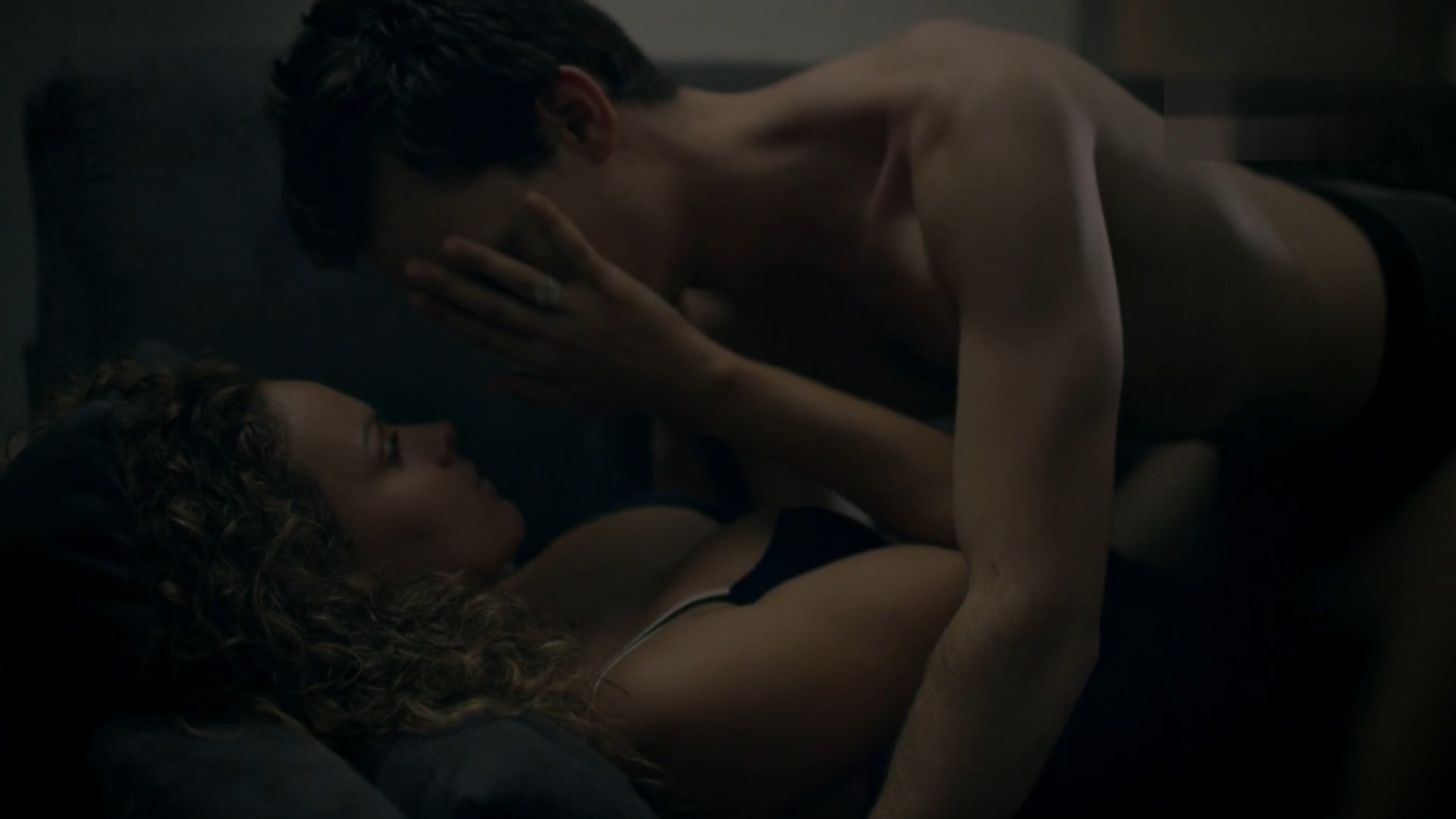 Géraldine Lapalus sexy – The Legend (La légende) (2018)