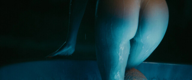 Lena Meckel nude – Un/Dressed (2024)