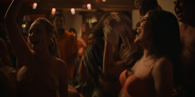 Makayla Patton nude – American Sports Story s01e01-02 (2024)