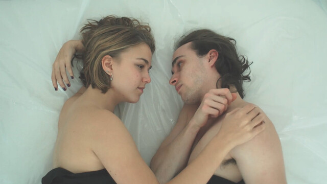 Frederikke Dahl Hansen nude – ZMIJA (2017)