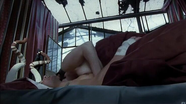 Regina Fritsch nude - Tatort: Absolute Diskretion (1999)