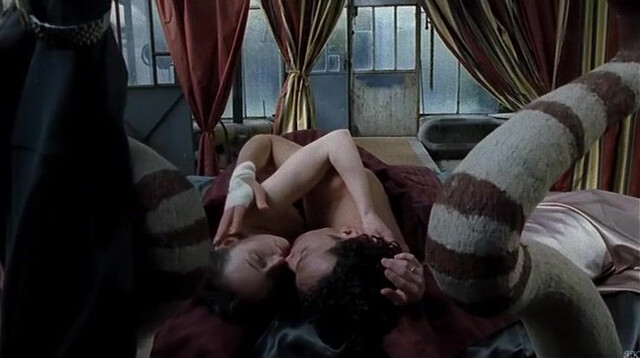 Regina Fritsch nude - Tatort: Absolute Diskretion (1999)